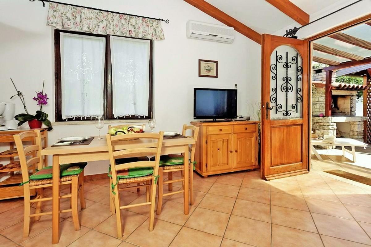 Apartments Sara Bale Luaran gambar